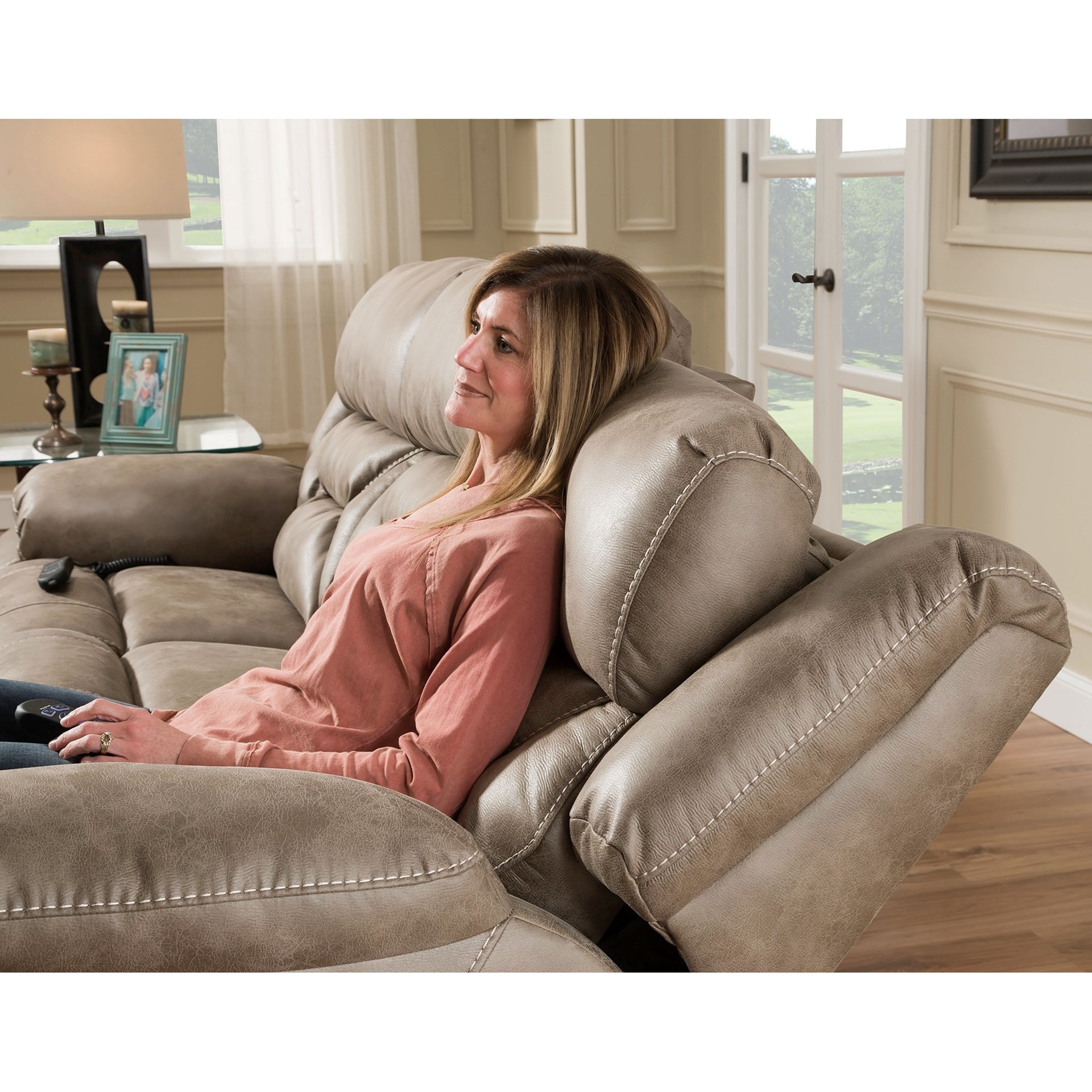 HomeStretch 158 LRMSOF158371 CASUAL TRIPLE POWER RECLINING SOFA